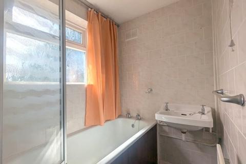 21 Bleriot Road, Hounslow, TW5 9LG