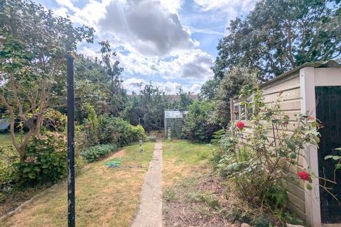 21 Bleriot Road, Hounslow, TW5 9LG