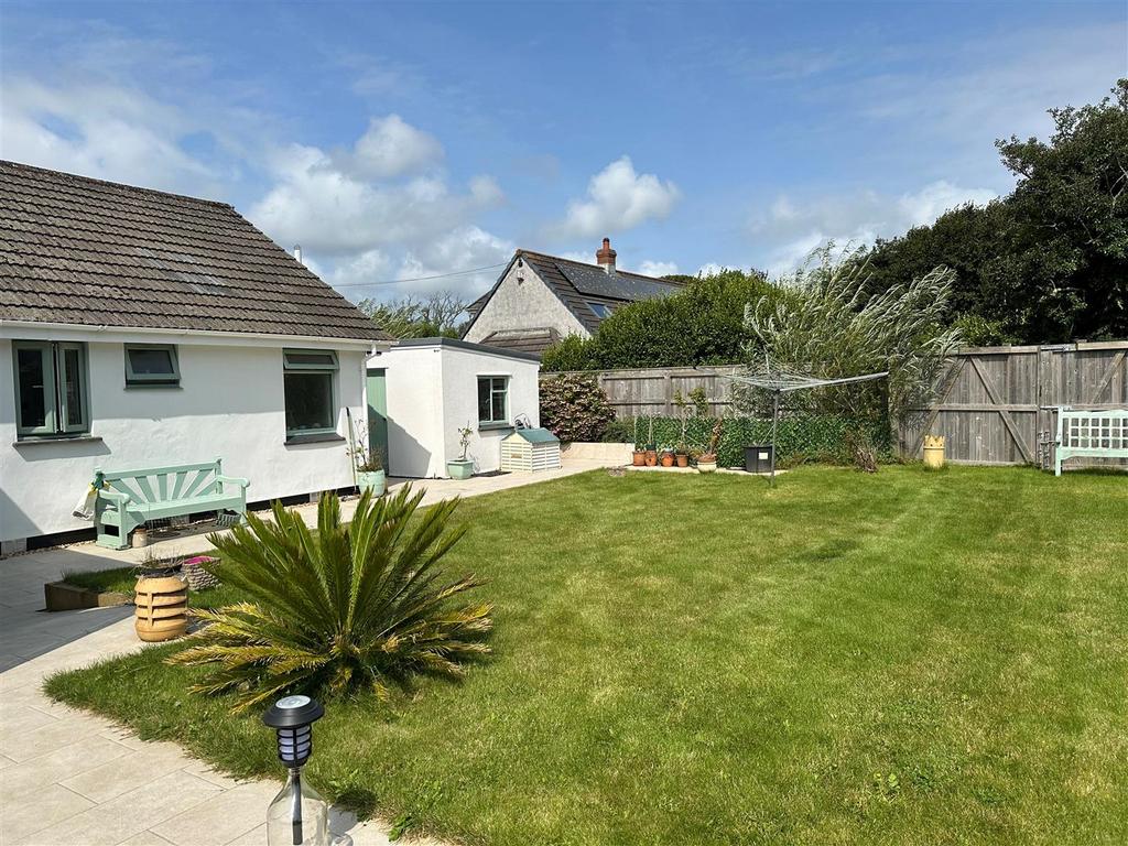 Garden 3.jpg