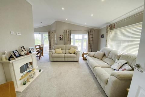 2 bedroom park home for sale, Organford manor Country Park Organford, Poole BH16 6FJ