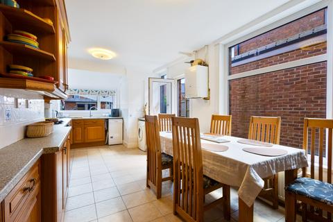 3 bedroom terraced house for sale, Quested Road, Folkestone, CT19