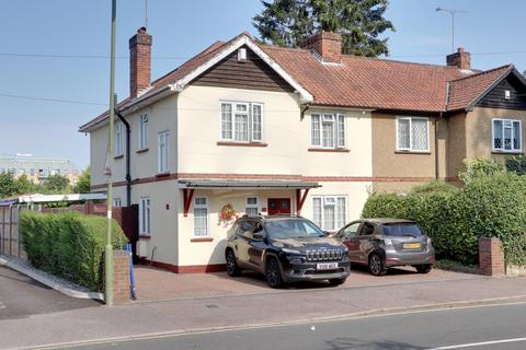 4 bedroom property for sale, Fairview Road, Stevenage SG1