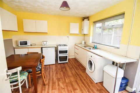 3 bedroom terraced house for sale, Manchester Drive, Leigh-On-Sea