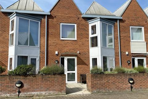 2 bedroom townhouse for sale, Ainslie Place, Lymington, Hampshire, SO41