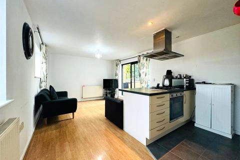 2 bedroom flat for sale, Sherman House. Aberfeldy Street, London