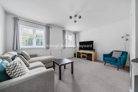 5 Ravens Dene, Chislehurst, BR7 5FL