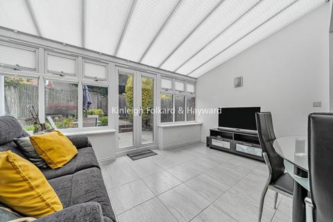 5 Ravens Dene, Chislehurst, BR7 5FL