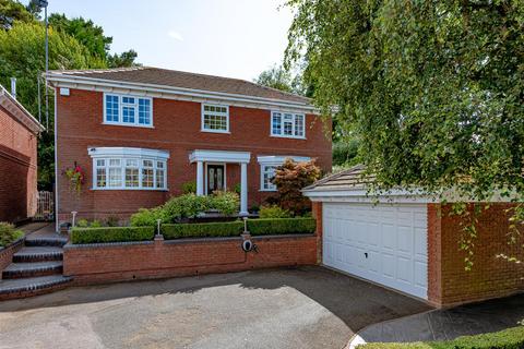 3 High Meadows, Wombourne, Wolverhampton, WV5 0JT
