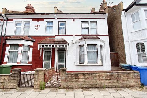 3 bedroom end of terrace house for sale, Vaughan Road, Harrow, HA1