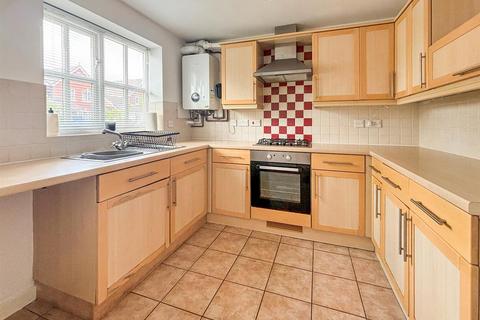 3 bedroom terraced house for sale, Henley Drive, Oswestry