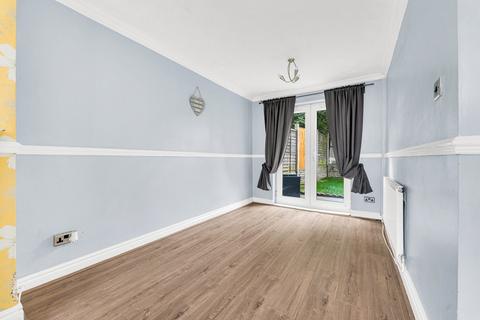 144 Avondale Drive, Widnes, WA8 7XQ