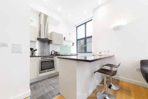 1 bedroom apartment to rent, Crispin Street, London E1