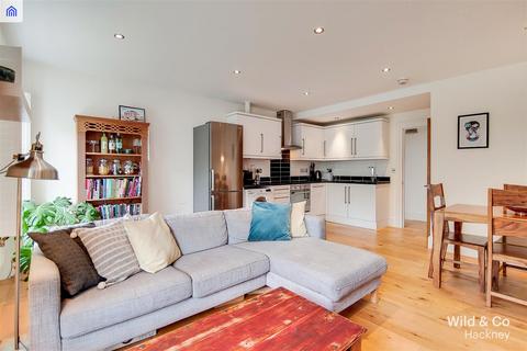 2 bedroom flat for sale, Lower Clapton Road, Hackney