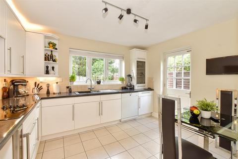 5 bedroom detached house for sale, The Lindens, Loughton, Essex