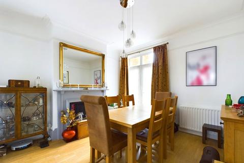 4 bedroom terraced house for sale, Wordsworth Road, Worthing, BN11 3NH