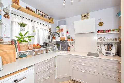 3 bedroom terraced house for sale, Longley Road, Chichester, West Sussex