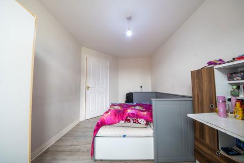 2 bedroom flat for sale, Acres Hill Road, Sheffield S9