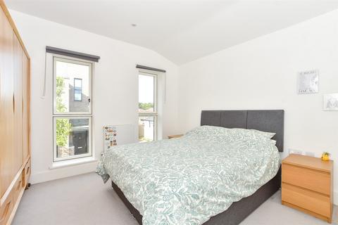 2 bedroom end of terrace house for sale, Windmill Place, Coulsdon, Surrey