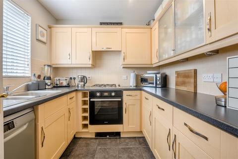 3 bedroom end of terrace house for sale, Oldfield Drive, Wouldham, Rochester