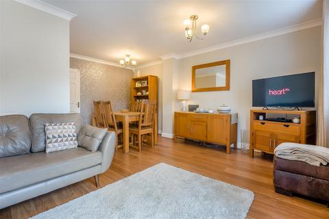 3 bedroom end of terrace house for sale, Oldfield Drive, Wouldham, Rochester