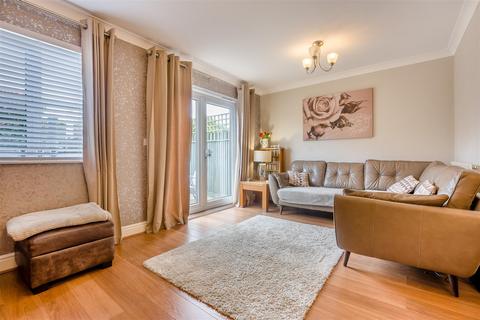 3 bedroom end of terrace house for sale, Oldfield Drive, Wouldham, Rochester