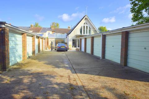 2 bedroom apartment for sale, Clarence Road, Windsor, Berkshire, SL4