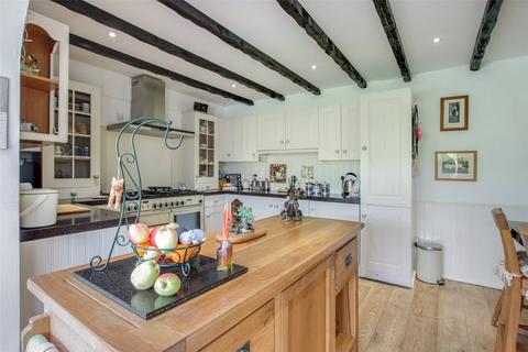 22 Poplars Close, Longfield, DA3 7LP