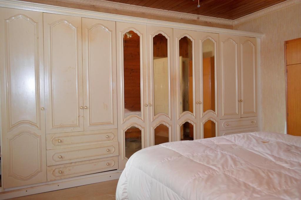 Bed 1.JPG