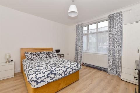 3 bedroom semi-detached bungalow for sale, Wanstead Park Road, Ilford, Essex