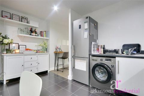 2 bedroom apartment for sale, Eaton Road, Enfield, Middlesex, EN1