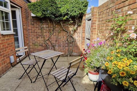 2 bedroom terraced house for sale, Hunters Mews, Windsor, Berkshire, SL4