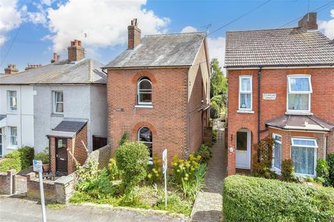 3 bedroom detached house for sale, Lavender Hill, Tonbridge, Kent