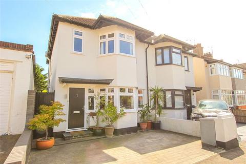 3 bedroom semi-detached house for sale, Fairleigh Drive, Leigh-on-Sea, Essex, SS9