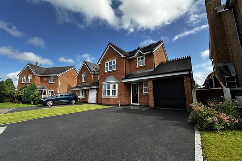 3 bedroom detached house for sale, Cornflower Close, Hesketh Bank, Preston