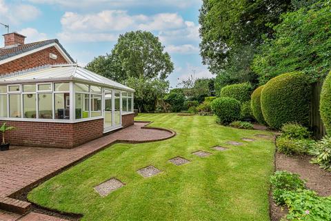 3 bedroom detached bungalow for sale, Shepperton Close, Appleton, Warrington