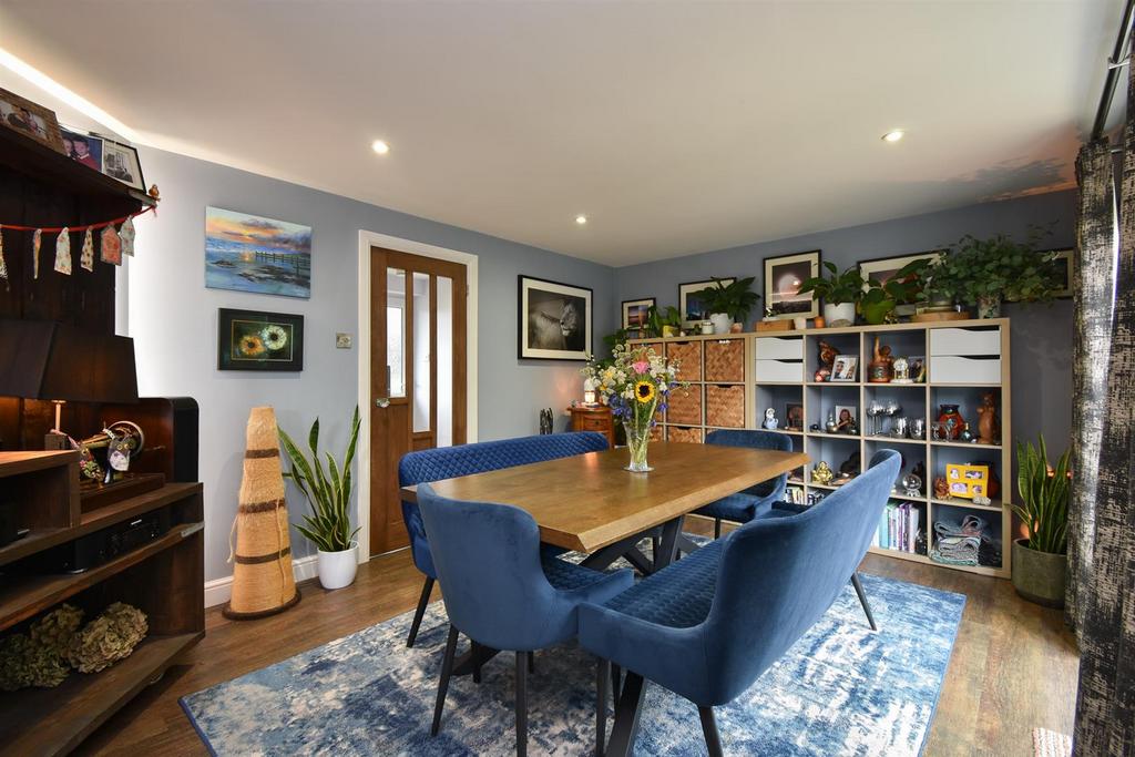 Living and dining space