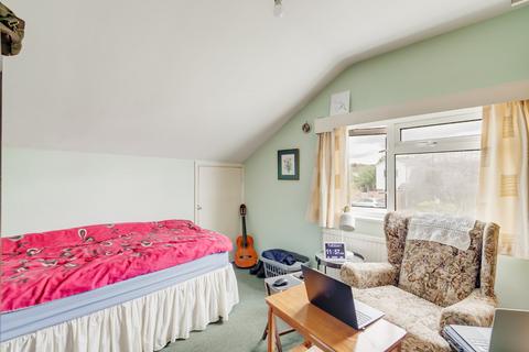 27 Hornbeam Spring, Knebworth, SG3 6BE