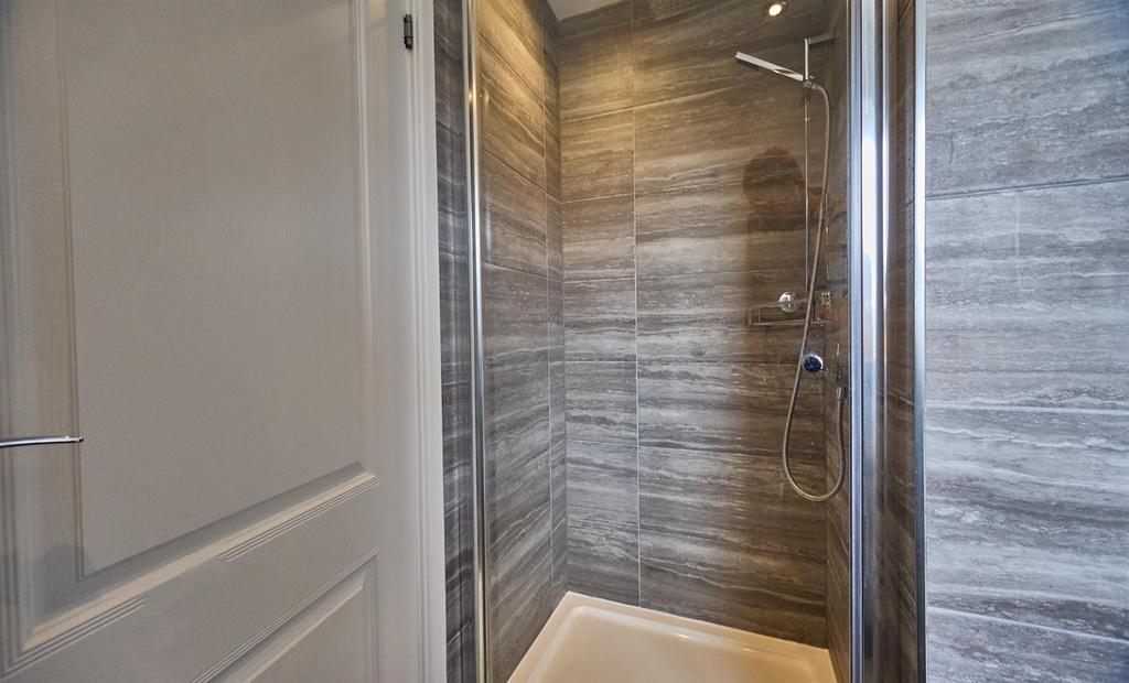 En-suite shower room