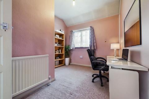 11 Garron Lane, South Ockendon, RM15 5JG