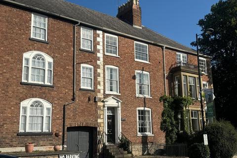 5 bedroom detached house for sale, Vale Street, Denbigh