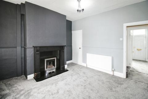 4 bedroom terraced house to rent, Mount Terrace, Bradford BD2