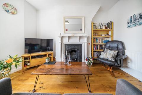 2 bedroom apartment for sale, St. Johns Vale, London, SE8