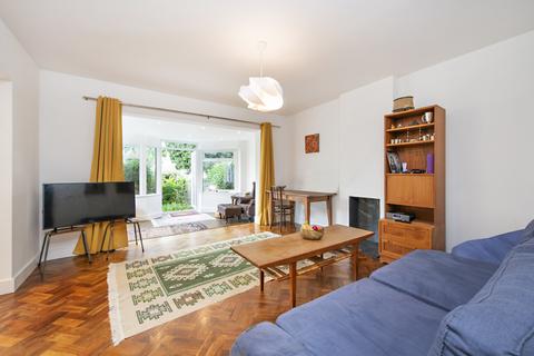 4 bedroom semi-detached house for sale, Upper Richmond Road West, Richmond, Surrey