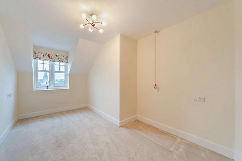 2 bedroom retirement property for sale, St Lukes Road, Maidenhead, SL6