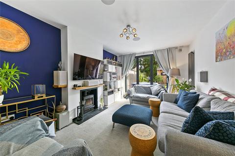 31 Lime Grove, Twickenham, TW1 1EL