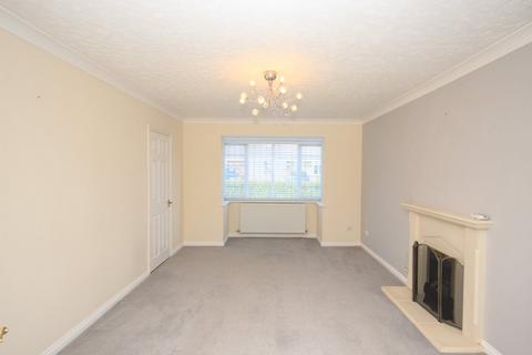 4 bedroom detached house to rent, Naseby Place, Flitwick, MK45