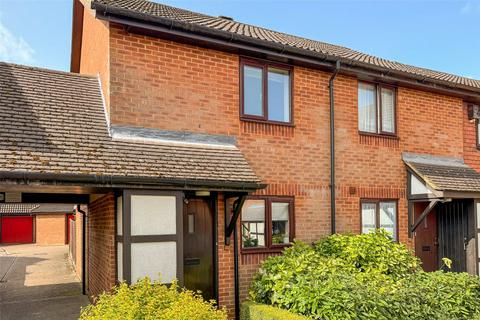 2 bedroom end of terrace house for sale, Darlington Close, Amersham, Buckinghamshire, HP6