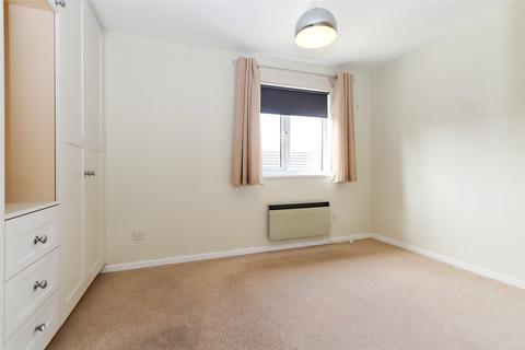 2 bedroom end of terrace house for sale, Darlington Close, Amersham, Buckinghamshire, HP6