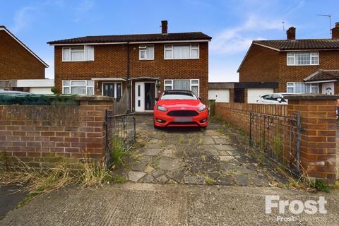 3 bedroom semi-detached house for sale, Hengrove Crescent, Ashford, Surrey, TW15