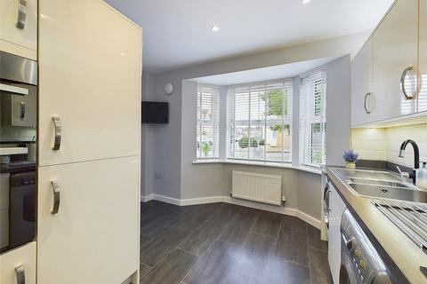71 Constance Close, Witham, CM8 1XL
